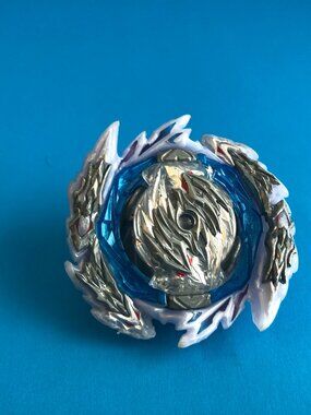 Beyblade Burst Guilty Longinus b-189 takara tomy